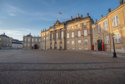 Buildings in city