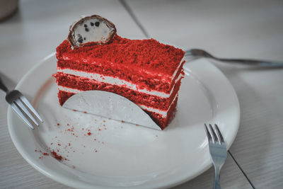 Close-up of cake in plate on table