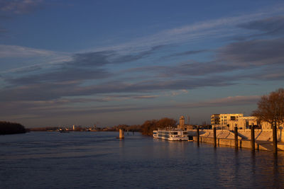 Golden hour on the riverside 