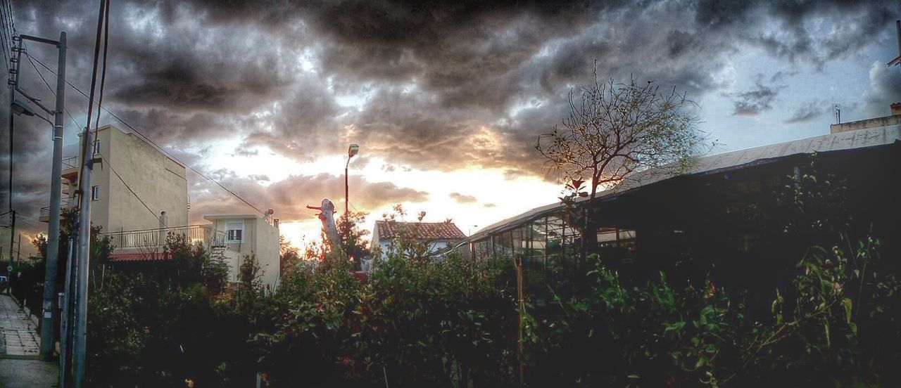 sky, cloud - sky, cloudy, building exterior, weather, architecture, built structure, overcast, sunset, storm cloud, house, tree, cloud, nature, growth, dramatic sky, plant, dusk, residential structure, residential building