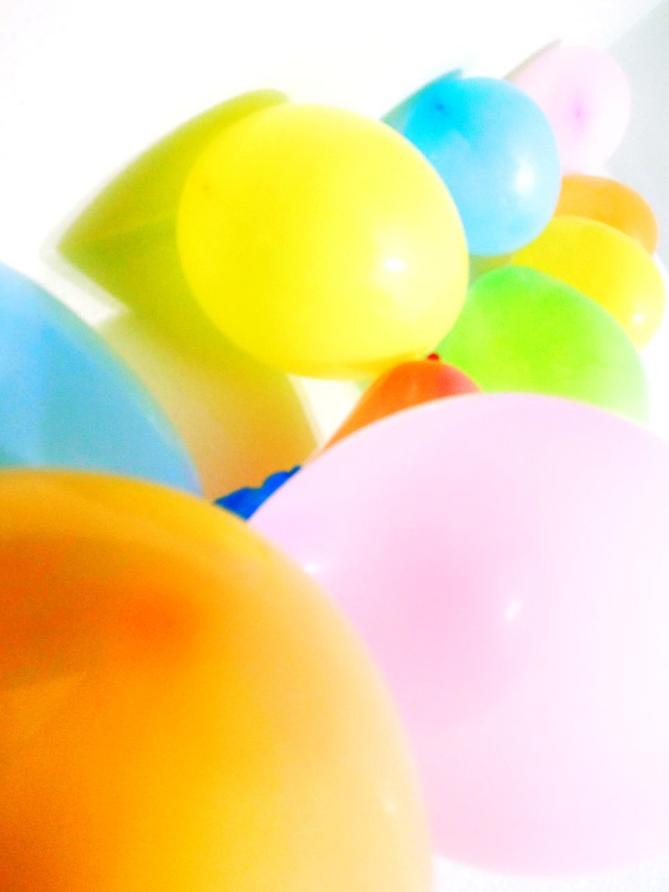 CLOSE-UP OF BALLOONS