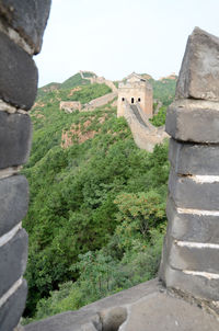 Great wall of china against sky seen through window