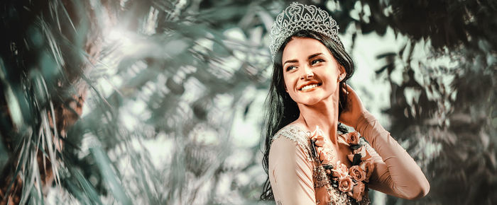 Portrait of a smiling young woman