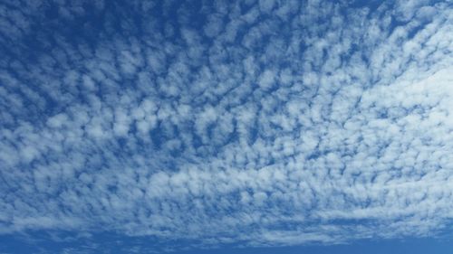 Low angle view of cloudy sky