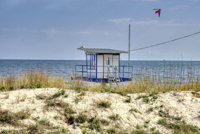 Usedom lifeguard house with kity in the air