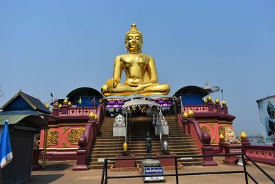 Buddha statue in chiang saen, thailand 