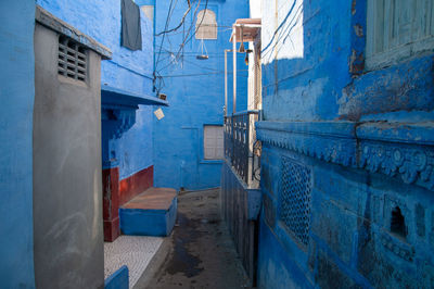 Alley amidst buildings in city