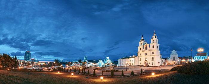 Buildings in city