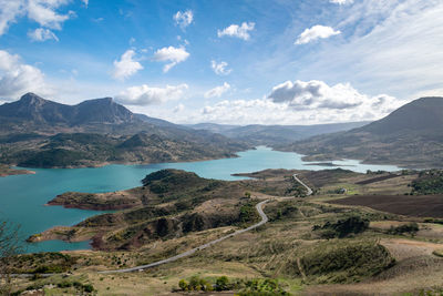 A view of the lake and hills surrounding zahara de la sierra