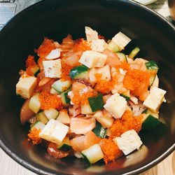 Close-up of chopped vegetables in bowl