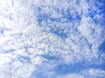 Low angle view of cloudy sky