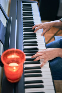 Piano play indoor