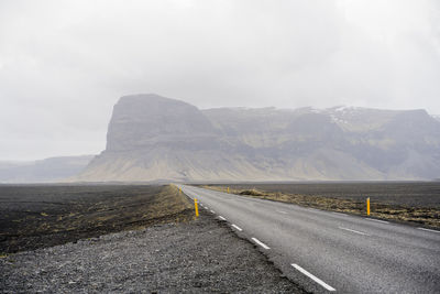 Empty road in east iceland near mt. lómagnúpur