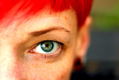 Close-up portrait of woman eye