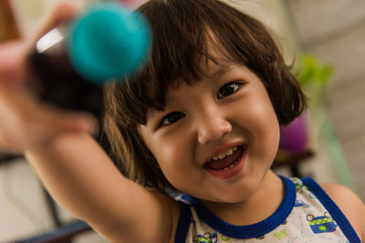 Portrait of cute girl smiling