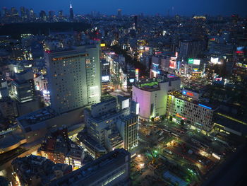 Nighttime view of downtown tokyo from  the cerulean tower tokyu hotel
