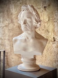 sculpture