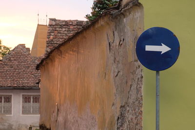 Street sign in the medieval unesco village of sighisoara, transylvania, romania