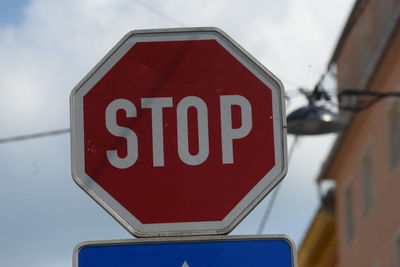 stop sign