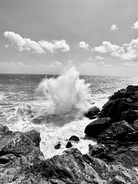 Scenic view of sea against sky at le croisic