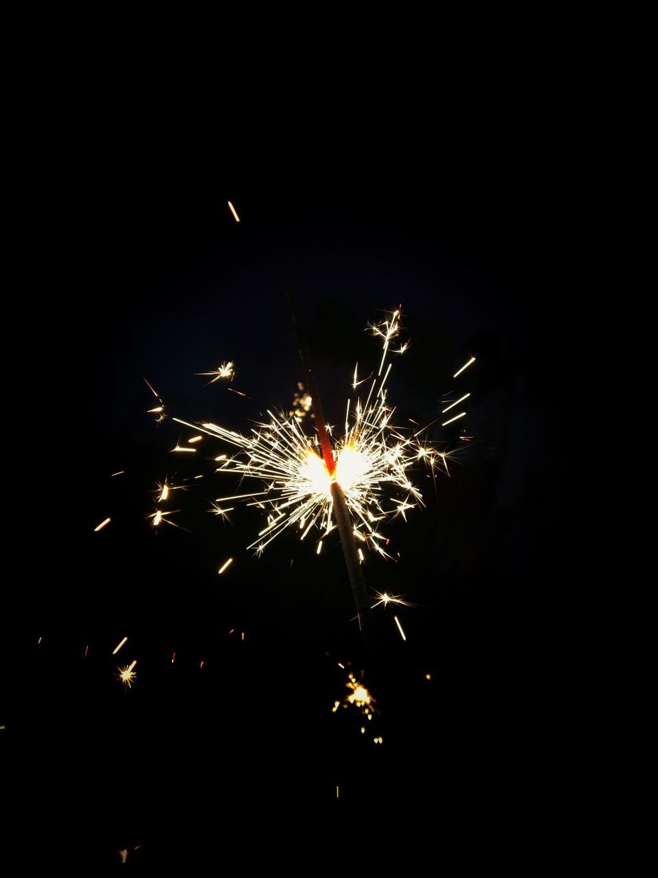 FIREWORKS DISPLAY AT NIGHT