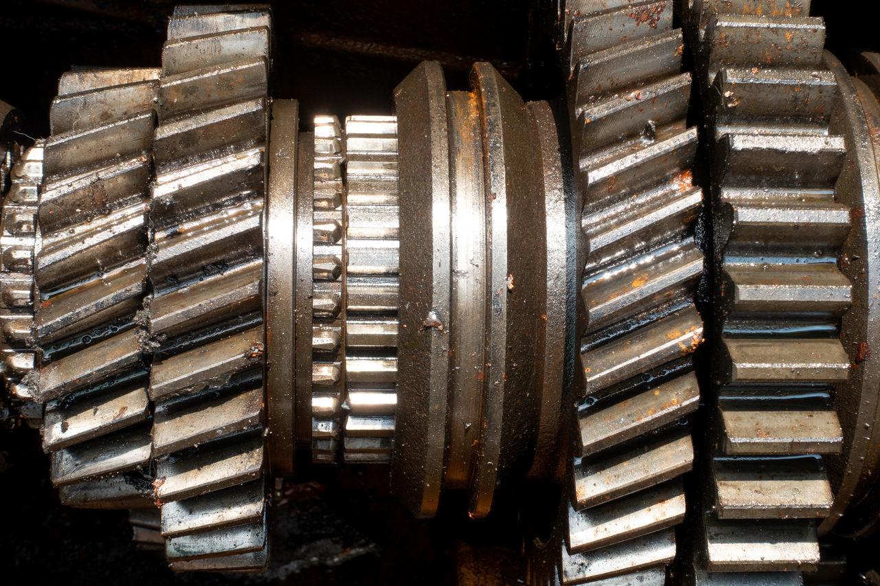 FULL FRAME SHOT OF STACK OF METAL