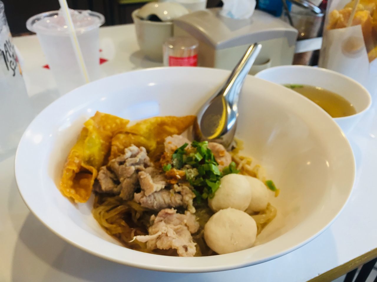 CLOSE-UP OF MEAL SERVED IN BOWL