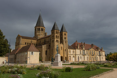 The basilica of the sacred heart of paray-le-monial is a remarkable example of romanesque art.
