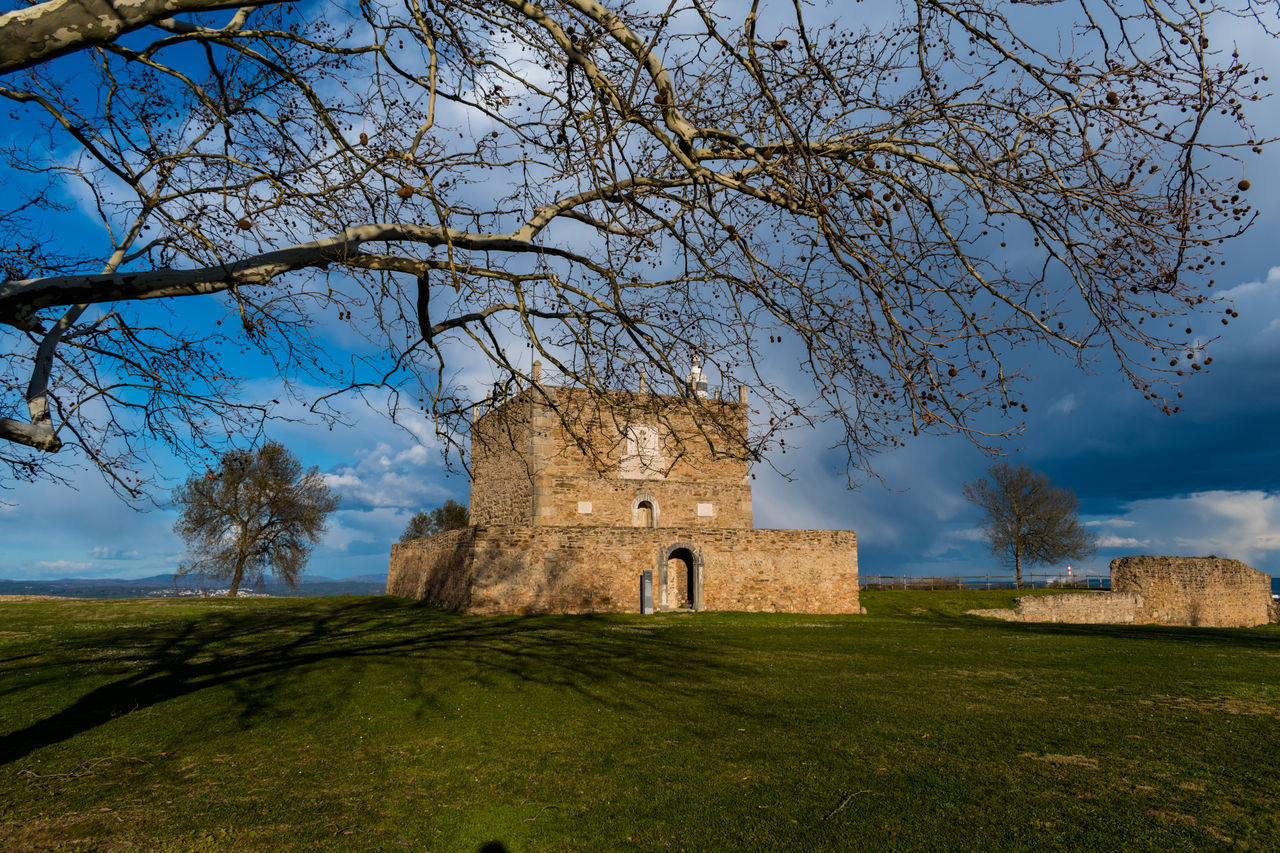 VIEW OF OLD RUIN