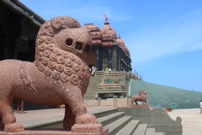 Statue of a historical place against the sky