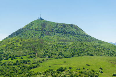 View from the puy-pariou volcano hiking trail