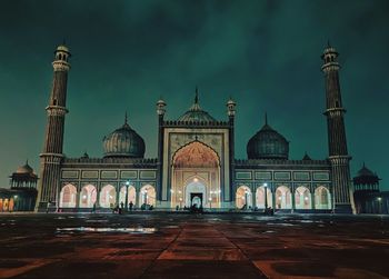 View of jama masjid against sky