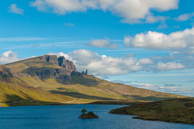 Loch leathan and old man of storr rock formations, isle of skye, scotland