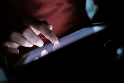 Man hand use digital tablet