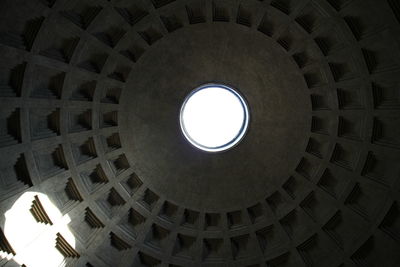 Low angle view of ceiling