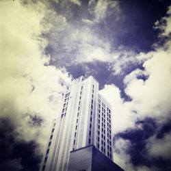 Low angle view of cloudy sky