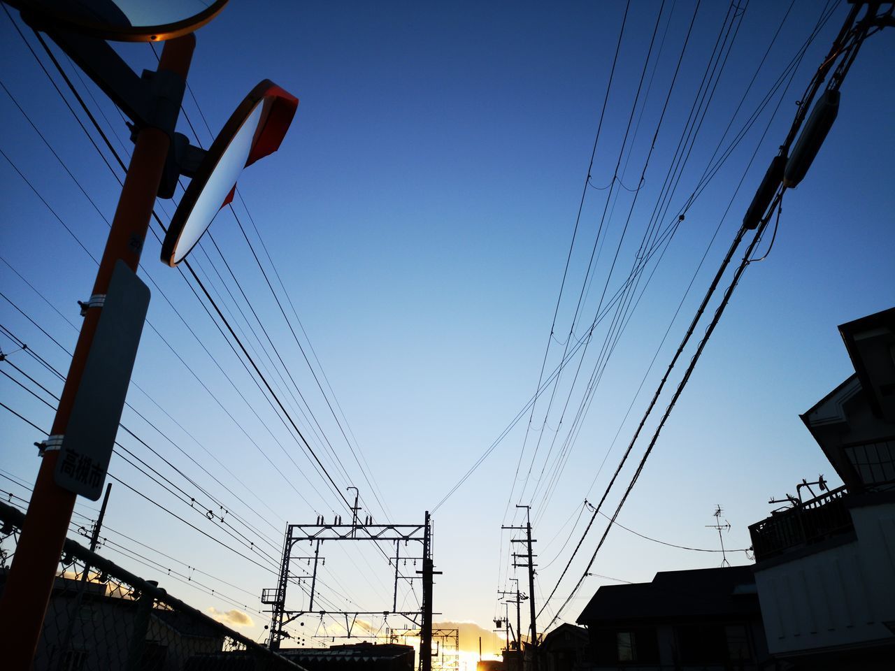 LOW ANGLE VIEW OF ELECTRICITY PYLON AGAINST SKY