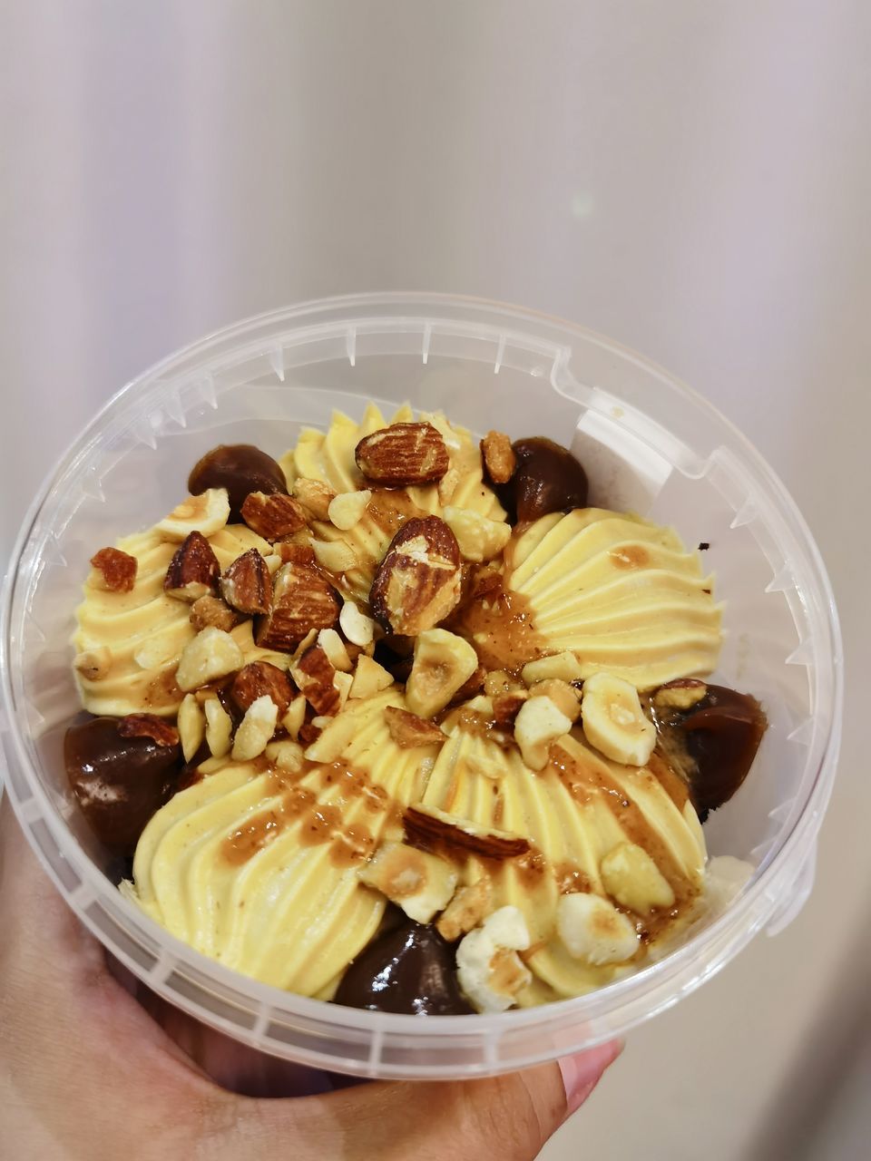 CLOSE-UP OF BREAKFAST SERVED IN BOWL