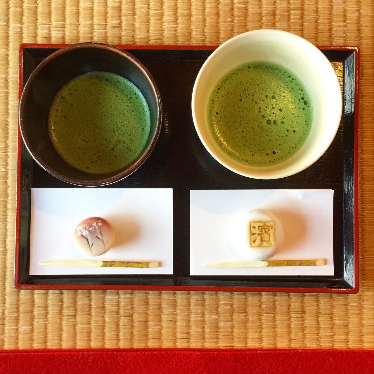 green tea, food and drink, tea - hot drink, drink, tea ceremony, cultures, freshness, refreshment, directly above, close-up, healthy eating, indoors, no people