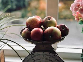 Close-up of apples on table