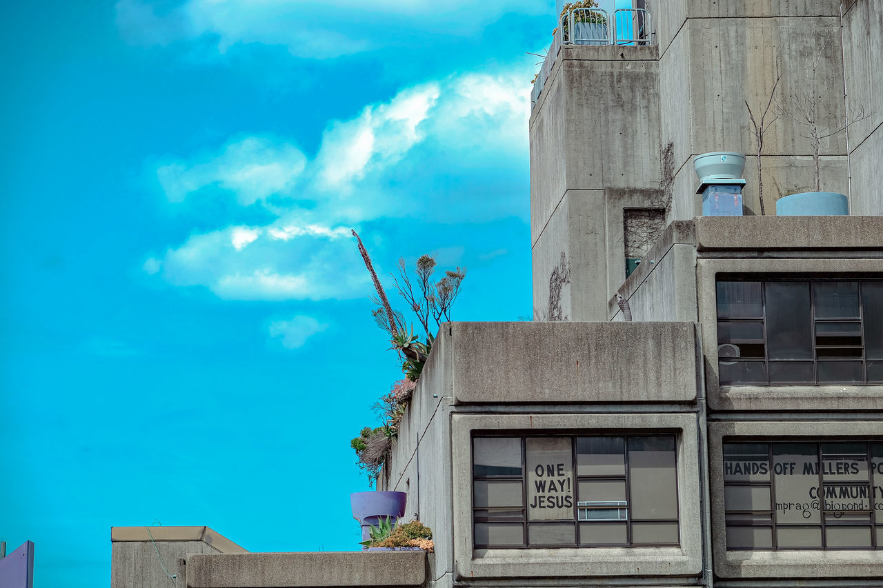 LOW ANGLE VIEW OF OLD BUILDING