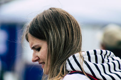 Close-up portrait of young woman