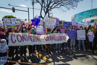 On the way to 8m, a feminist demonstration to commemorate international women's day. 