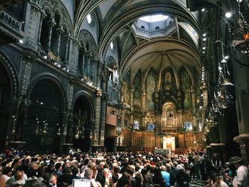 Crowd at cathedral