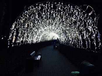 Illuminated tunnel