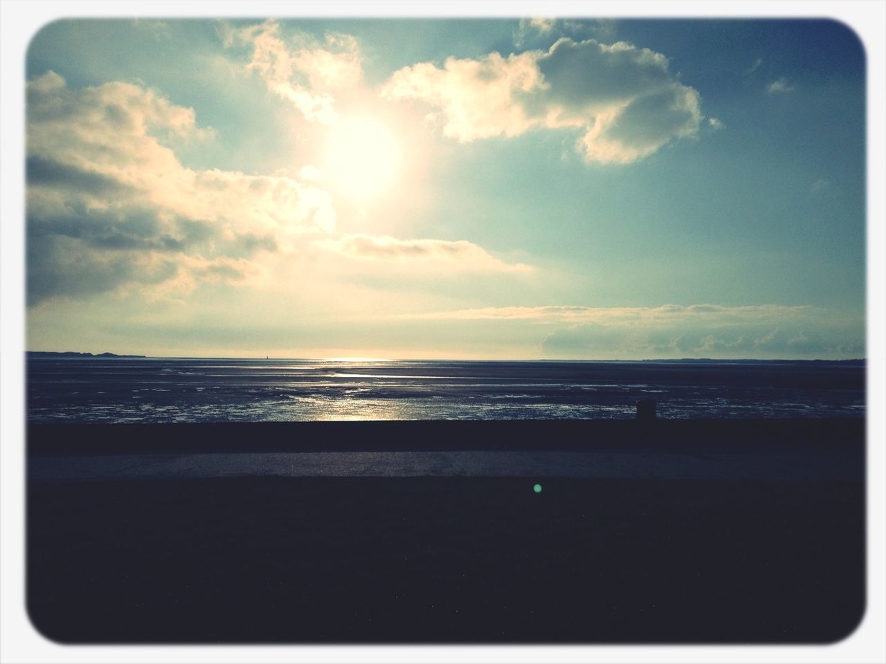 transfer print, sea, water, sky, horizon over water, tranquil scene, scenics, tranquility, beauty in nature, auto post production filter, sun, cloud - sky, beach, nature, cloud, idyllic, sunlight, cloudy, shore, sunbeam