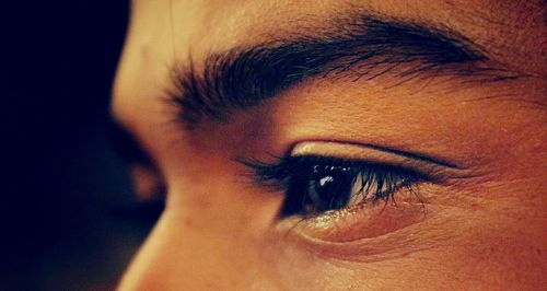 Close-up portrait of young woman