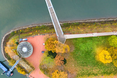 Pedestrian bridge in medienhafen harbor in düsseldorf