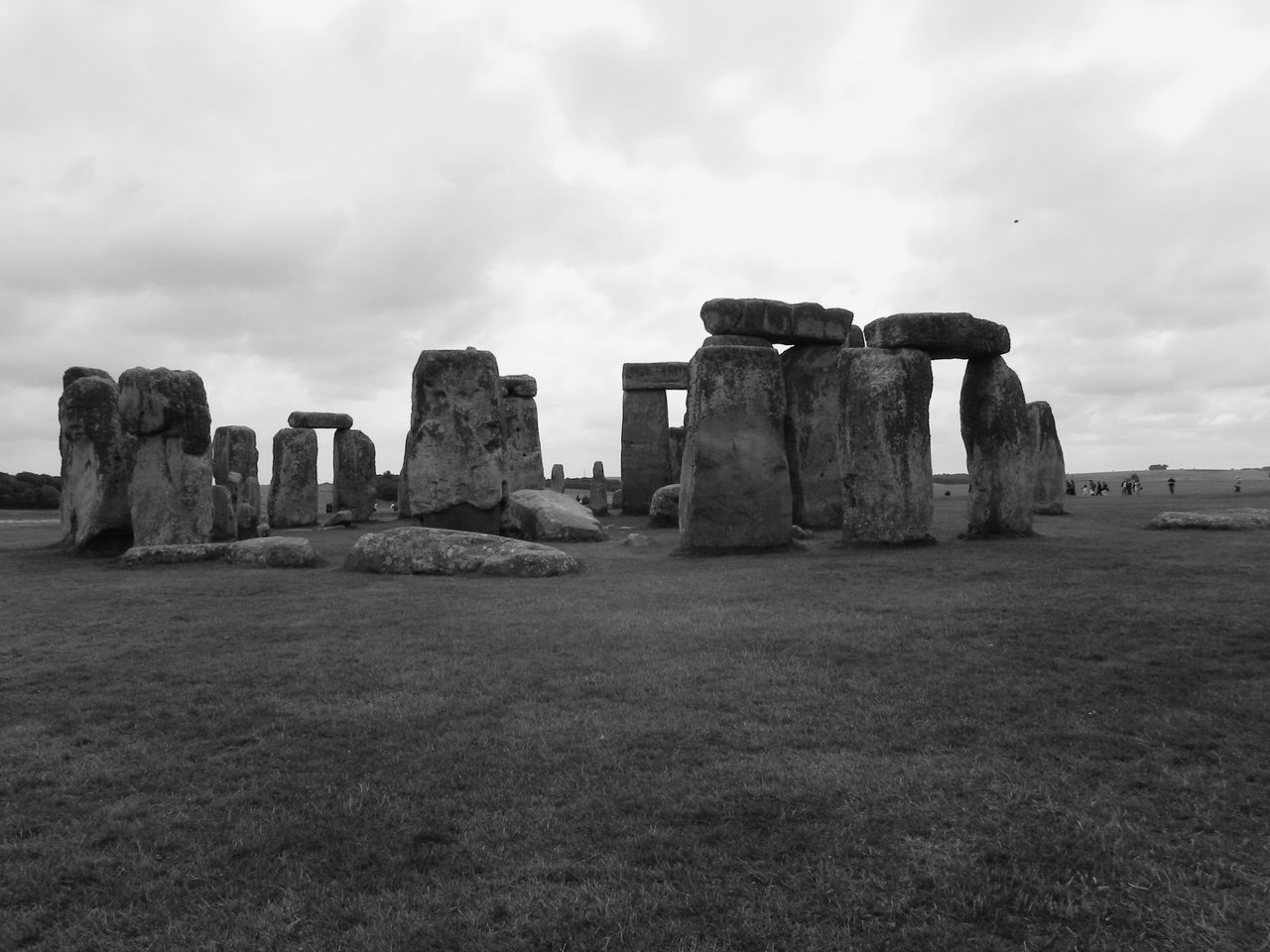 RUINS OF HISTORICAL BUILDING