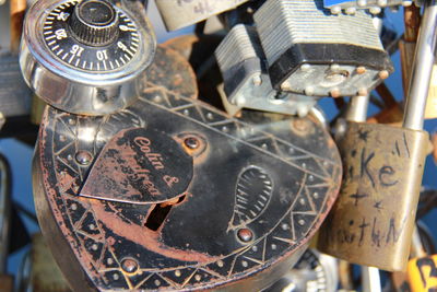 Close-up of rusty padlock